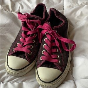 Converse All Star Low - Women’s 8/Men’s 6